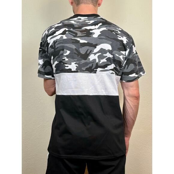 Copper Rivet Tri-Color Camouflage Block color T-shirt - Picture 2 of 3